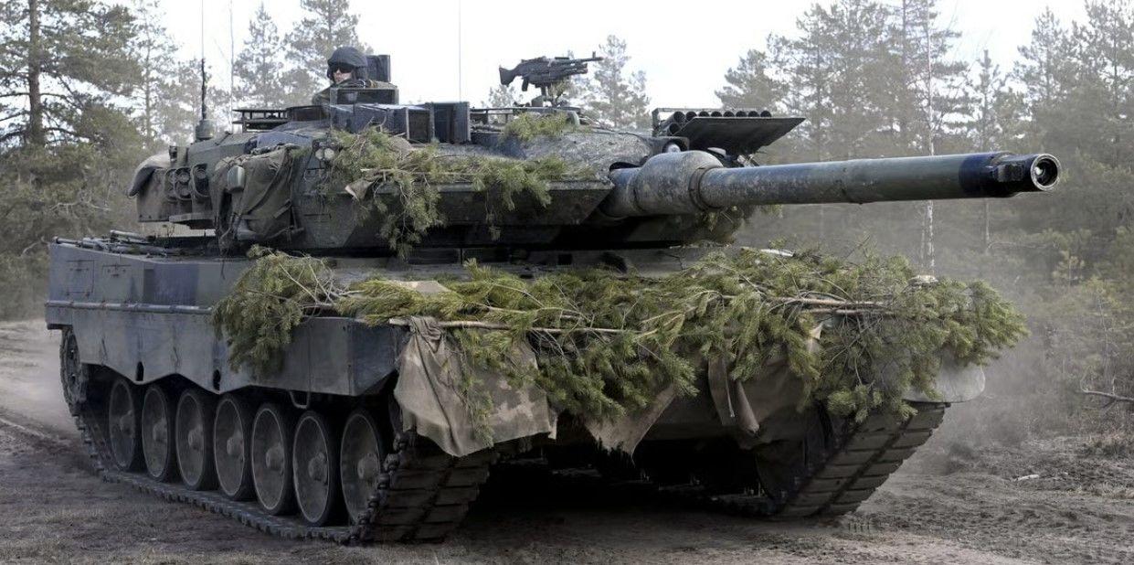  Leopard 2  :     