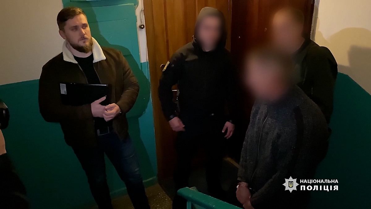 ​"Путин" и компания могут получить до 10 лет тюрьмы: в Одессе задержаны поджигатели