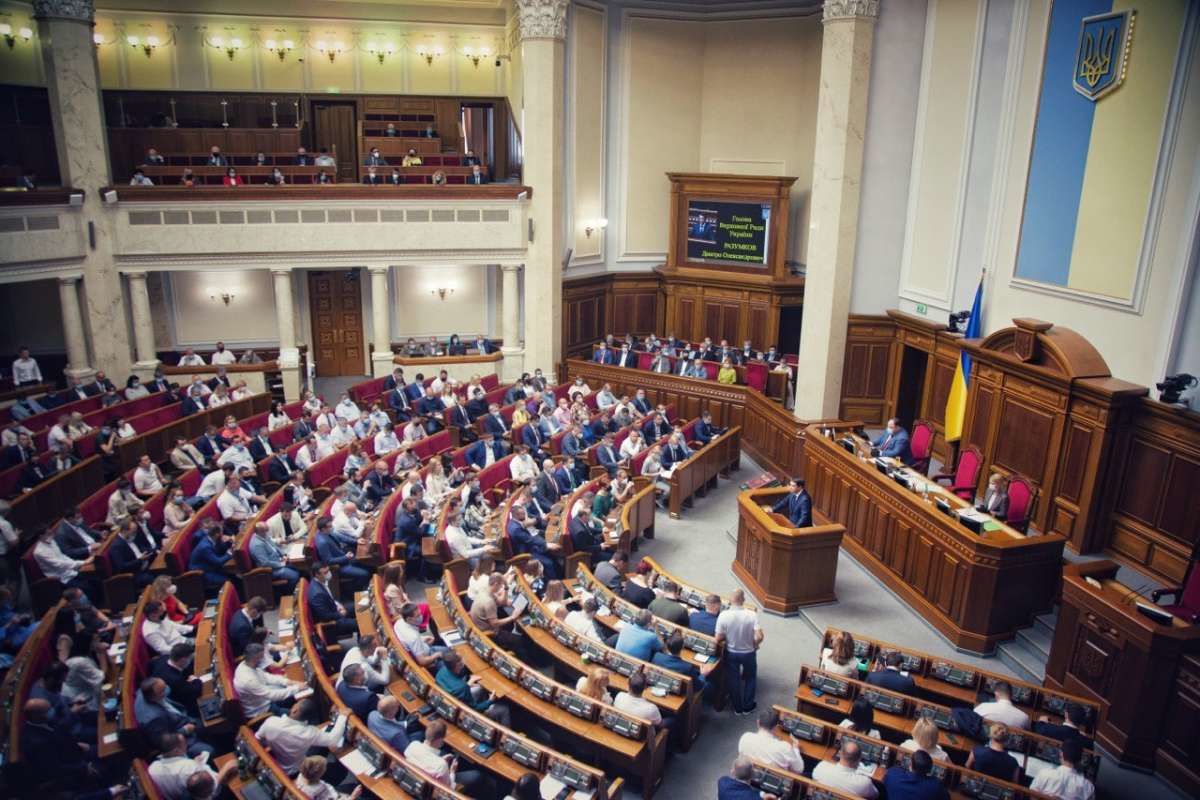 ​Депутатов Рады не выпускают из Украины, командировки отменены – источник