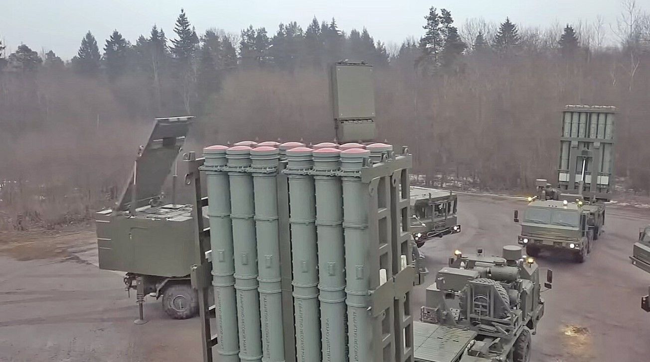 Разгром российской ПВО под  Донецком: ВСУ впервые уничтожили современный радар от ЗРК "С-350"