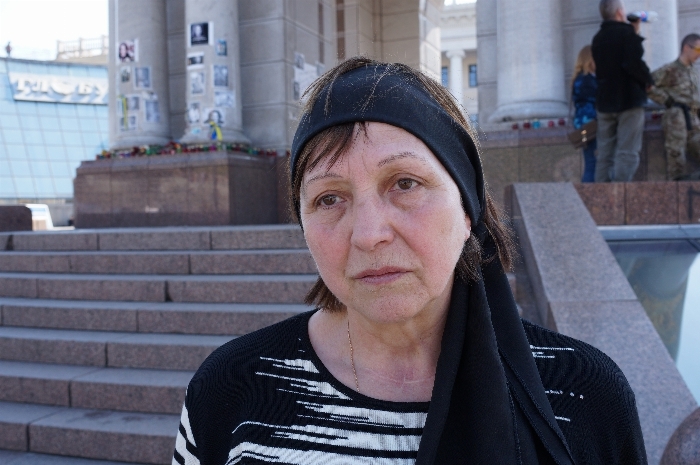 Мать убитого киборга Брановицкого: "Захарченко показывал фото наших бойцов и говорил их пытать с особой жестокостью. Он нормальный, Надя, что ты на это скажешь?"