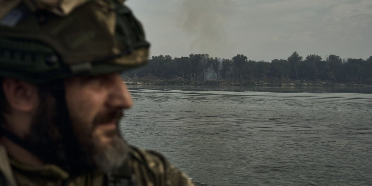 ​Бойцы заходят на позицию минимум на месяц: в ВСУ рассказали о боях в Крынках