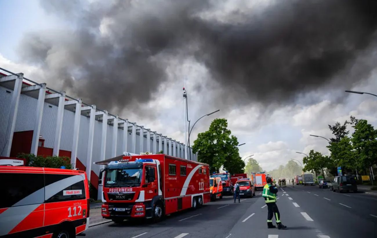 Спецслужби НАТО встановили, хто стоїть за підпалом оборонного заводу у Німеччині, – WSJ