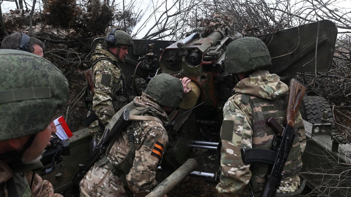 Оккупанты готовят новую военную операцию, но не на Донбассе: Z-военкор озвучил информацию