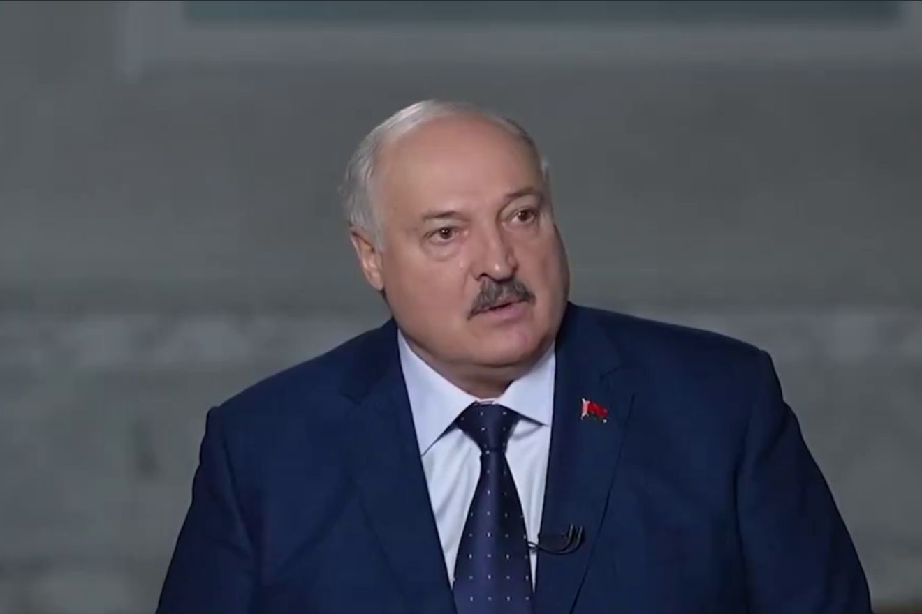 ​"Курск это показал", — Лукашенко дал понять, что не "впишется" за Путина на "СВО"