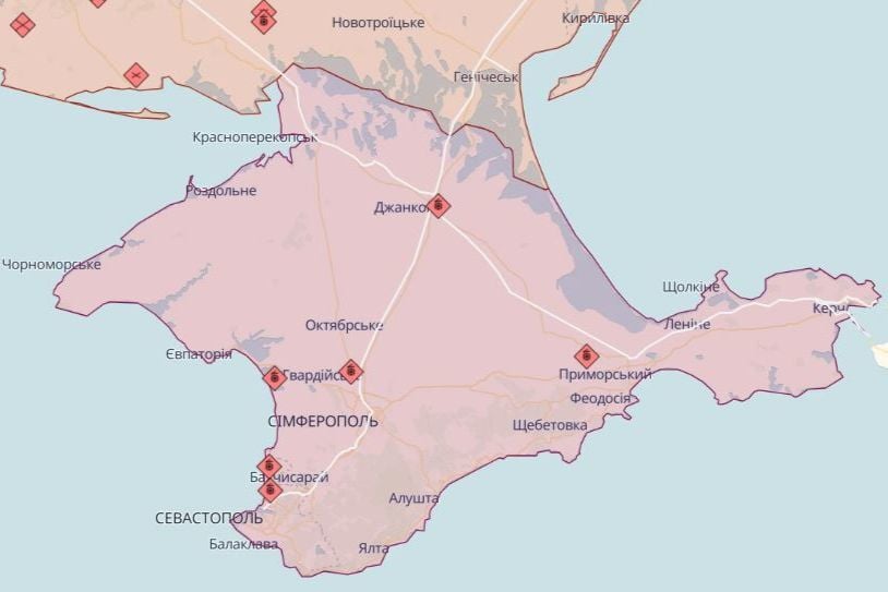 ​"Что грохочет?" – в Севастополе громко, движение по Крымскому мосту перекрыто