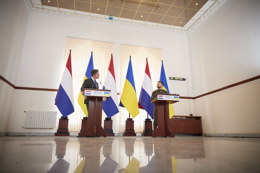 Зеленский о переговорах с Рютте: есть решения об усилении ПВО Украины