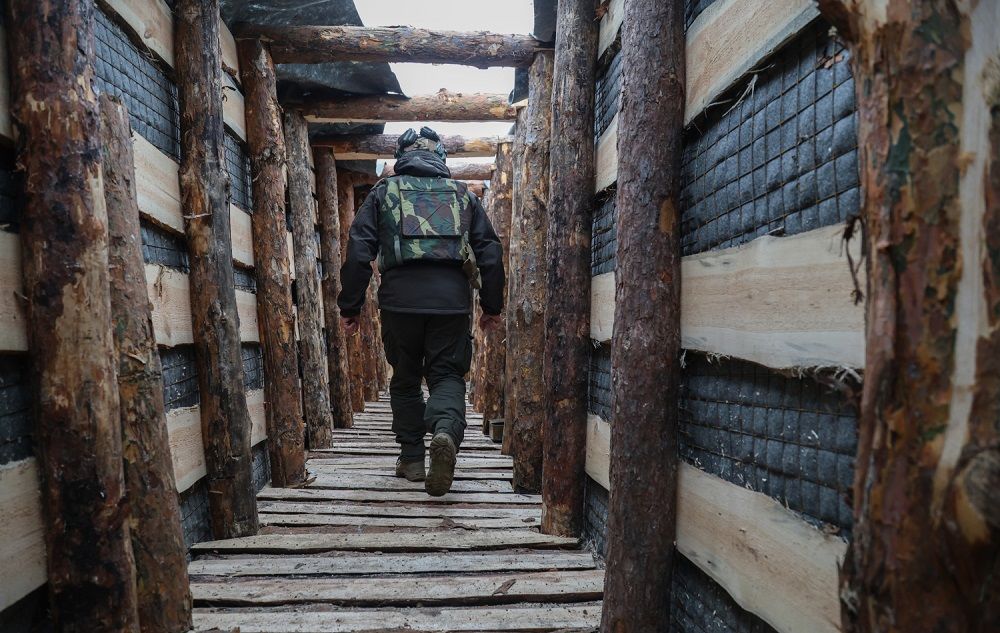 ЗСУ будують потужні оборонні рубежі на Донбасі: з'явилися перші фото