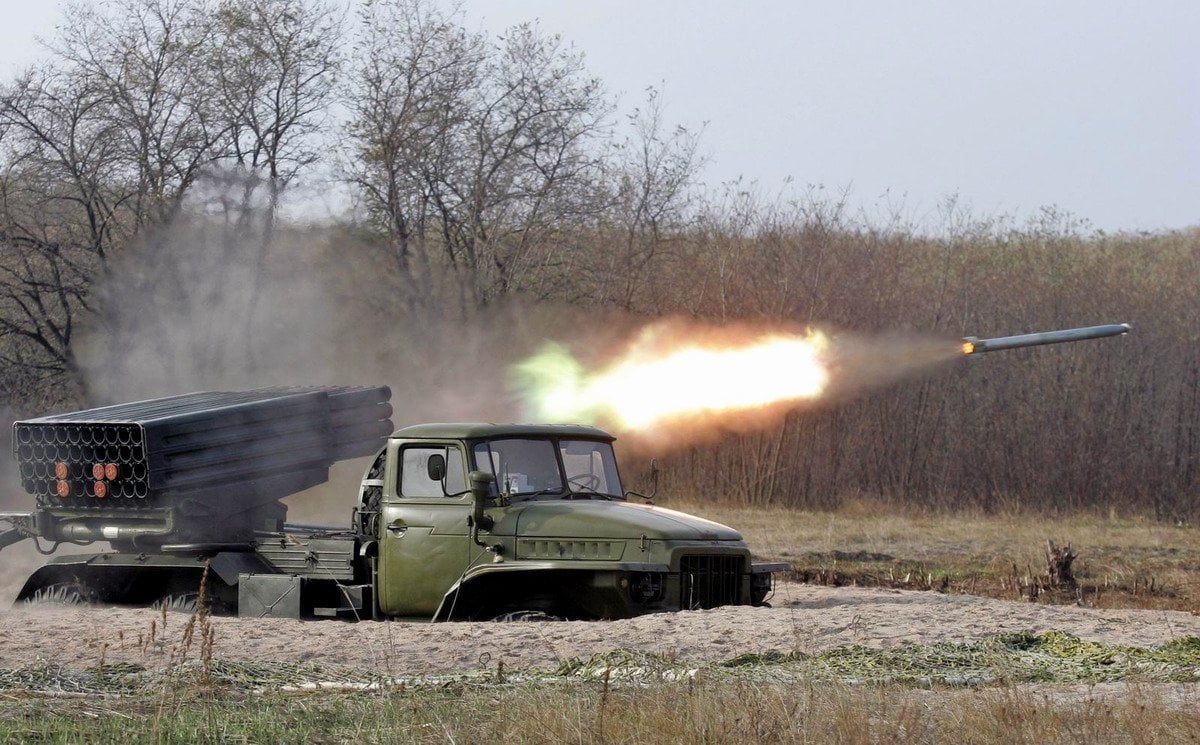 Страшное известие с Донбасса: боевики мощно обстреляли силы АТО из РСЗО "Град" на Луганском направлении, в рядах ВСУ потери