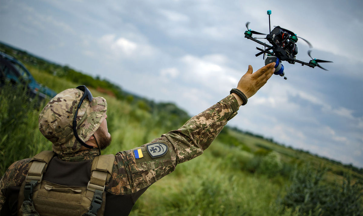ВСУ разгромили при помощи FPV-дронов базу армии РФ в Белгородской области