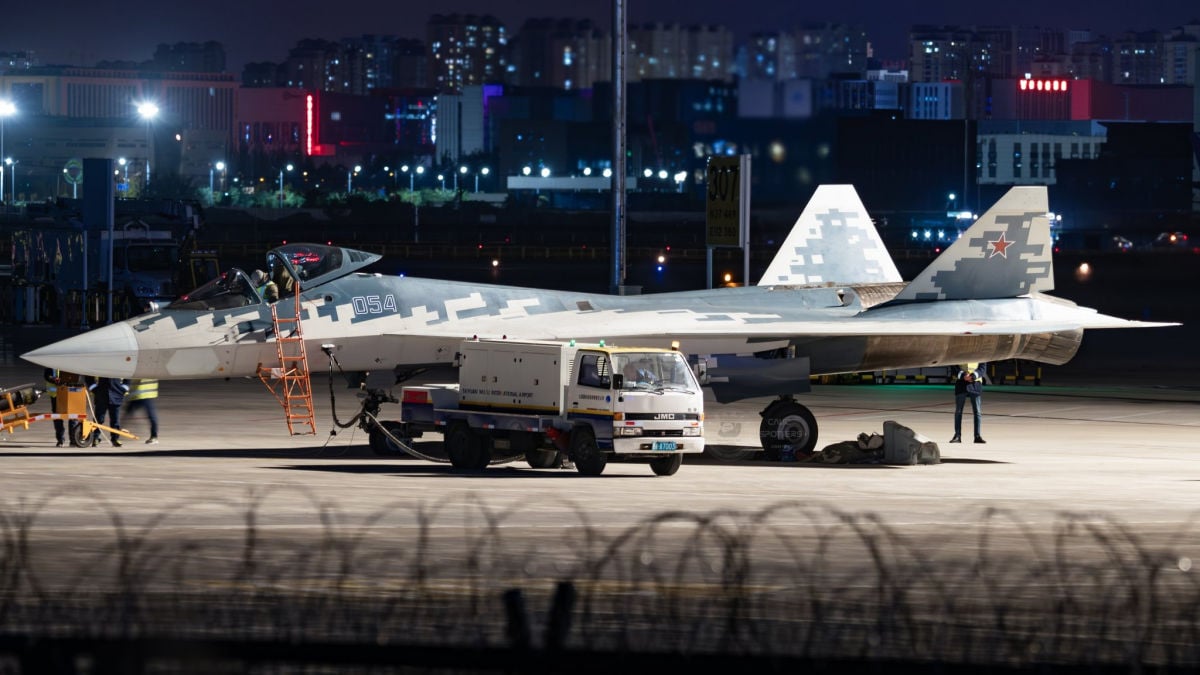 ​Китайцы высмеяли российский самолет-невидимку "Су-57": Коваленко указал на важную деталь "нанотехнологий"