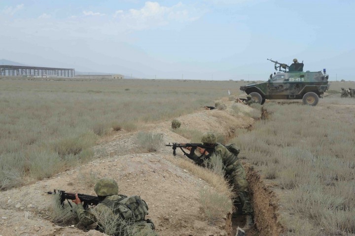 В непризнанной НКР отрицают потери в 70 человек, убитых в боях с азербайджанской армией