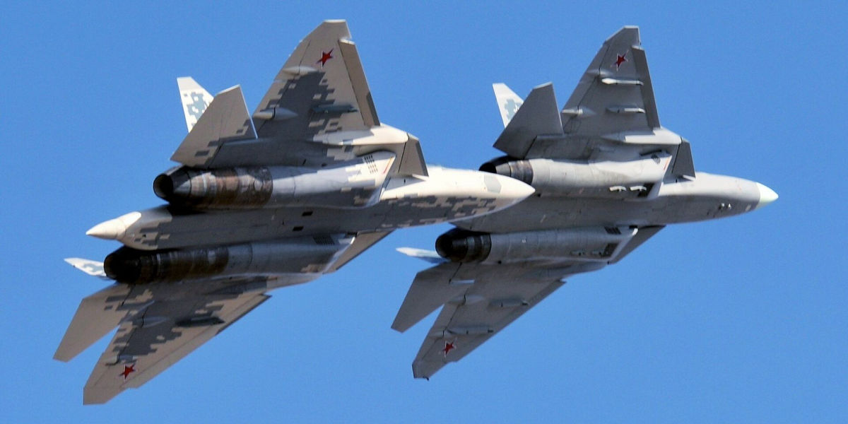 Пораженных Су-57 могло быть два – в ГУР изучают глубину краха авиации РФ в Ахтубинске
