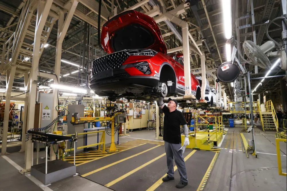 ​В Петербурге остановлен бывший завод Nissan, выпускавший китайские автомобили
