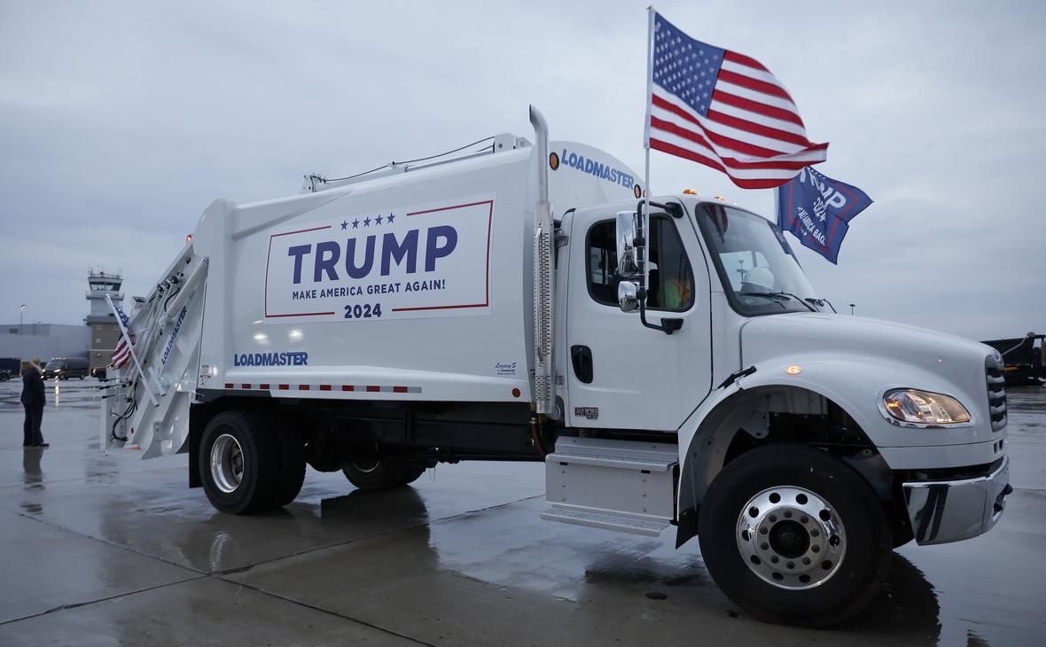 "Як вам мій сміттєвоз?" – Трамп влаштував незвичайний перфоманс як відповідь на слова Байдена