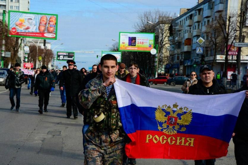 В плен ВСУ попал главарь боевого крыла "Луганской гвардии", он поднял флаг РФ над Луганской ОГА в 2014-м