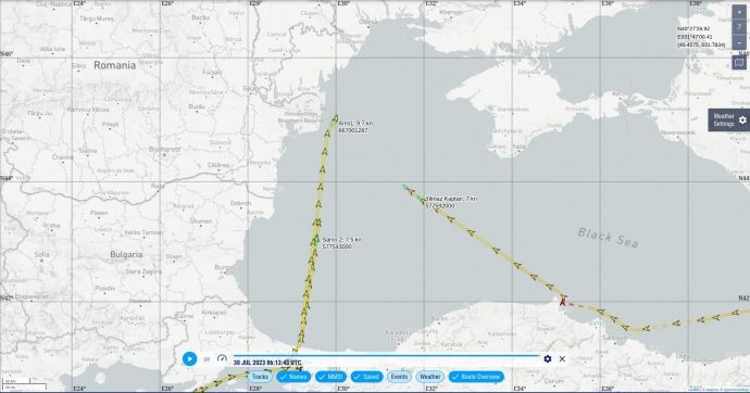 Захід кинув Путіну виклик у Чорному морі: три судна прорвали блокаду РФ, увійшовши до Ізмаїлу 