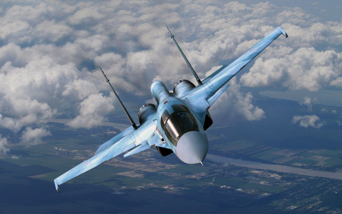 Российский Су-34 пропал с радаров над Херсонщиной после пуска ракет по Украине