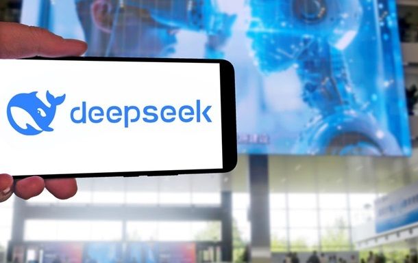 Разработчиков китайского искусственного интеллекта DeepSeek уличили в краже данных из программ ChatGPT