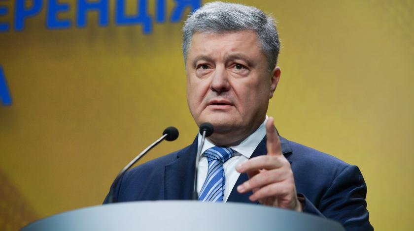 Порошенко предупредил украинцев о новой агрессии РФ