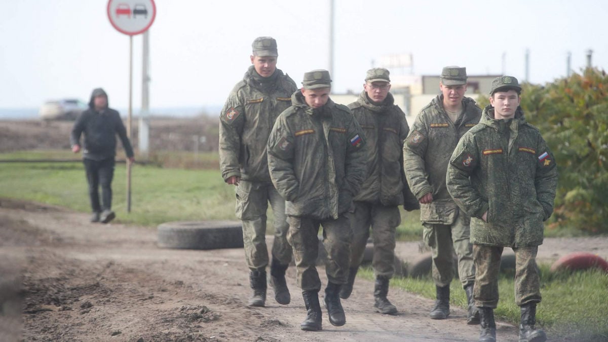 Брошенные в Белгородской области срочники и "мобики" рассказали о поступке Кремля: "Страшно подумать"