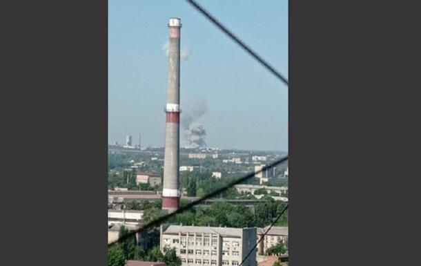 В Луганске мощнейший прилет: удар пришелся по бывшей Академии внутренних дел, где базировались ВС РФ