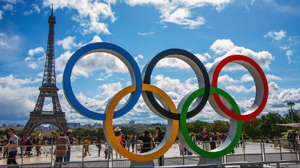 На церемонії відкриття Олімпійських ігор у Парижі прапор України нестимуть два видатні спортсмени