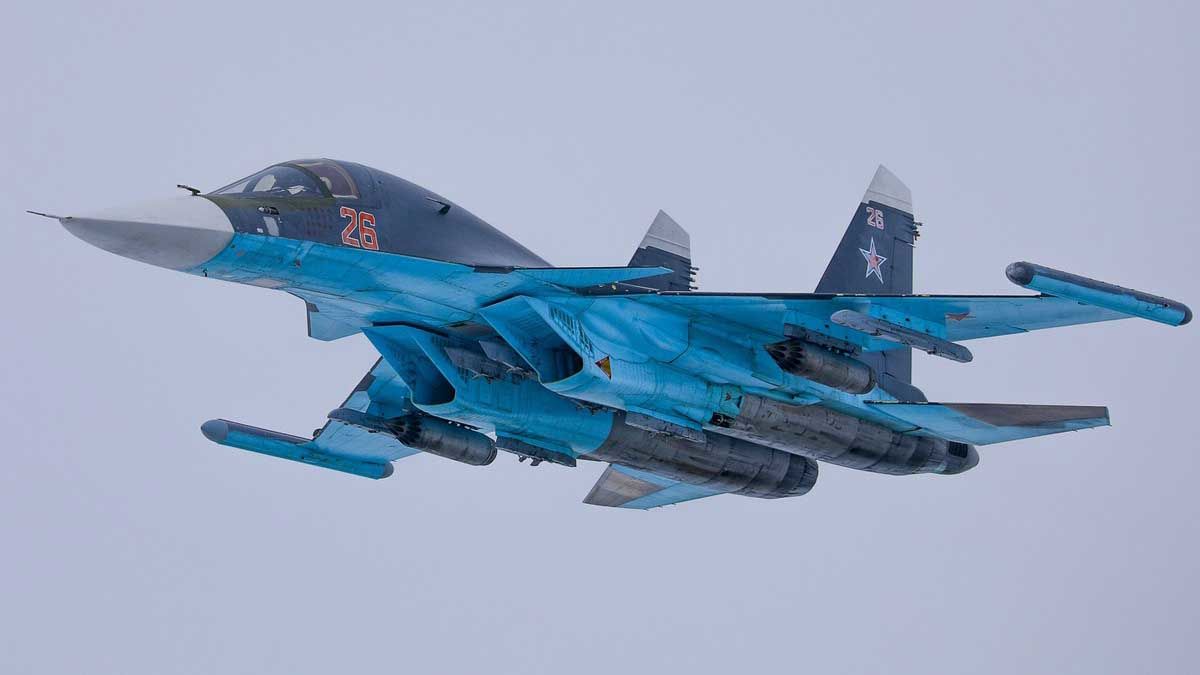 ​Никто не выжил: в РФ разбился бомбардировщик "Су-35" – СМИ сообщили подробности