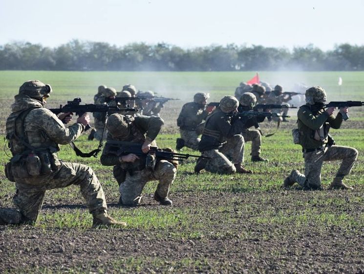 Десантники ЗСУ штурмом взяли позицію росіян, перебивши піхоту: з'явилося відео бою