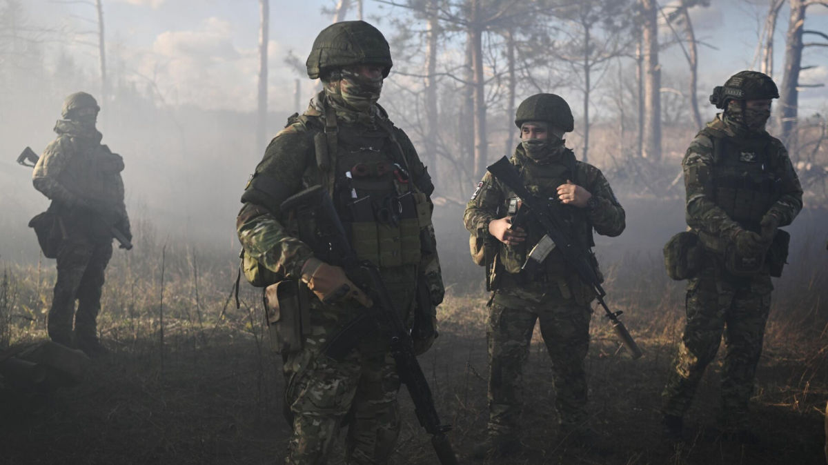 "Шансов выжить нет", - оккупанты из-за потерь на Харьковщине хотят бросить на штурмы срочников