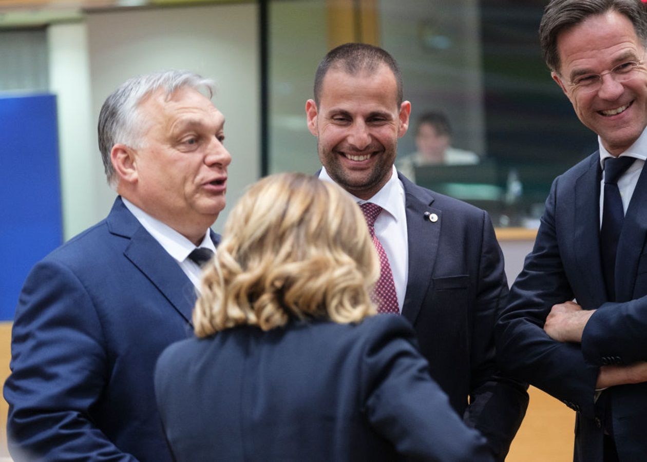 ​Рютте пообщался с Орбаном относительно поддержки Венгрии его кандидатуры в НАТО: СМИ озвучили детали