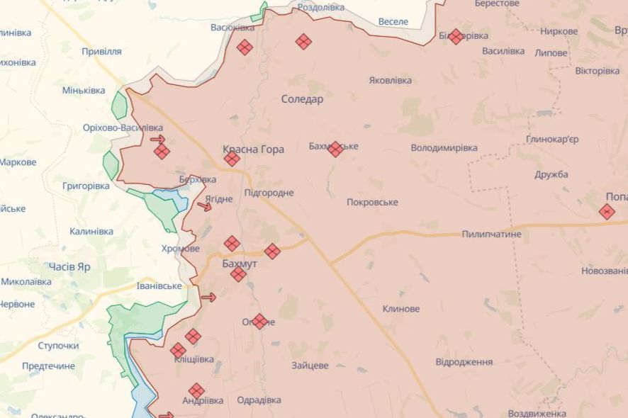 ​ВСУ прорывают фланги под Бахмутом: "Много о чем пока не говорят официально"