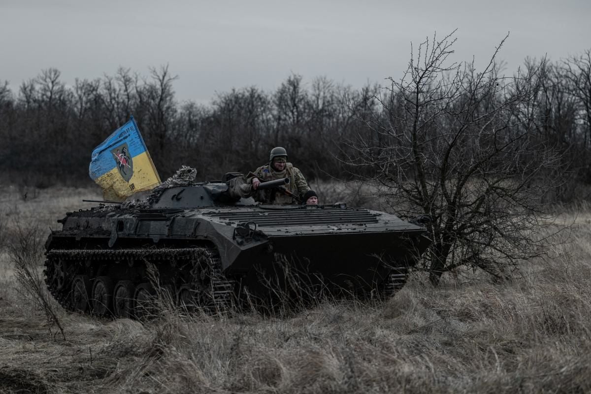 Группировка ВСУ на Курщине оказалась под угрозой окружения из-за действий Трампа - The Telegraph