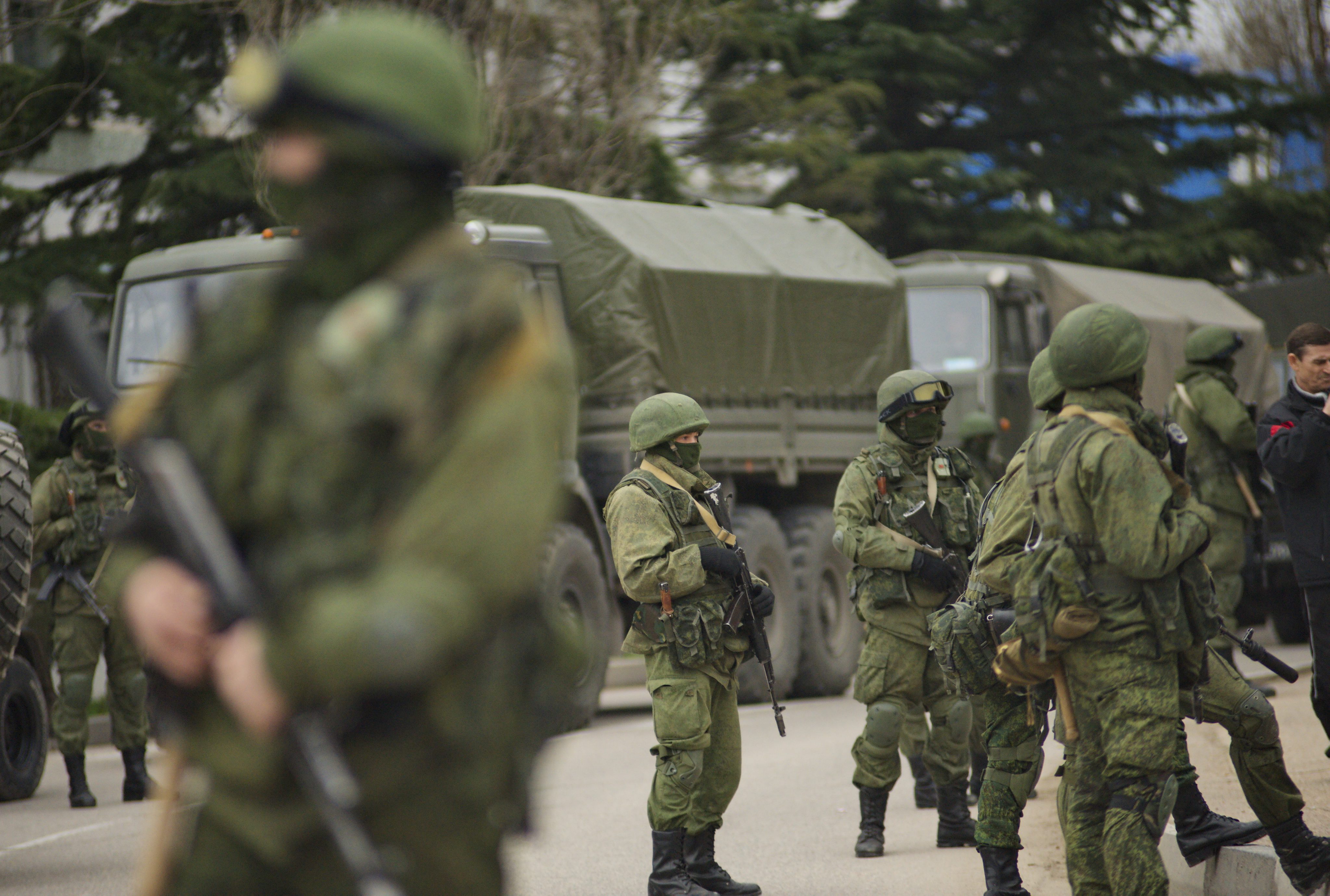 Войска в крыму. Наши войска в Крыму. Ввод войск в Крым 2014. Ввод российских войск в Крым.