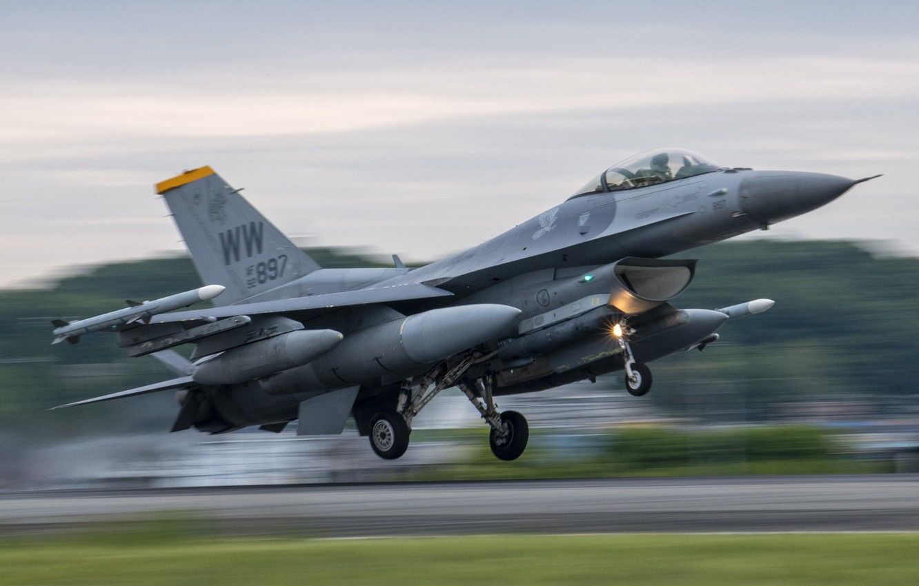 Дания согласилась снабдить ВСУ F-16 и назвала три условия для отправки истребителей