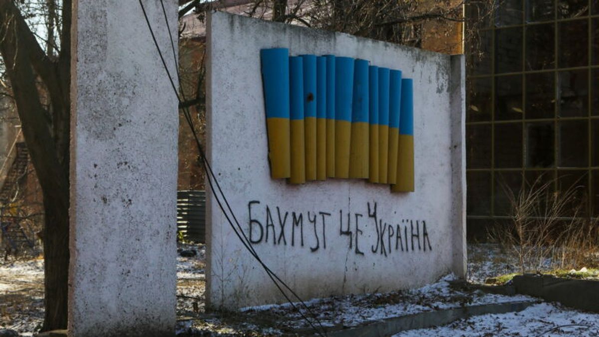 Ильенко из "Свободы" заявил, что не стоит питать иллюзий относительно целей оккупантов по Бахмуту