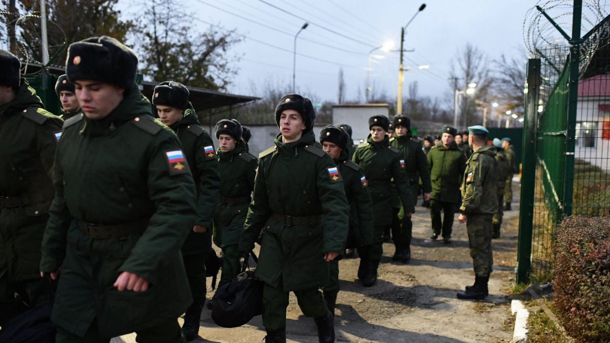 ​В РФ сдвинуты сроки осеннего призыва – в британской разведке назвали главную причину