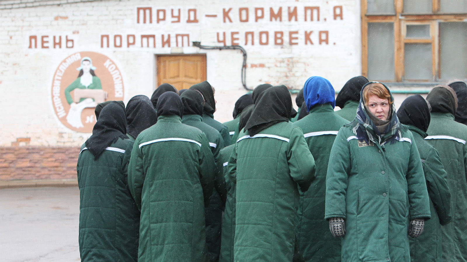 ​Кремль начал вербовать в тюрьмах женщин: известно, на какие должности их берут, – NYT