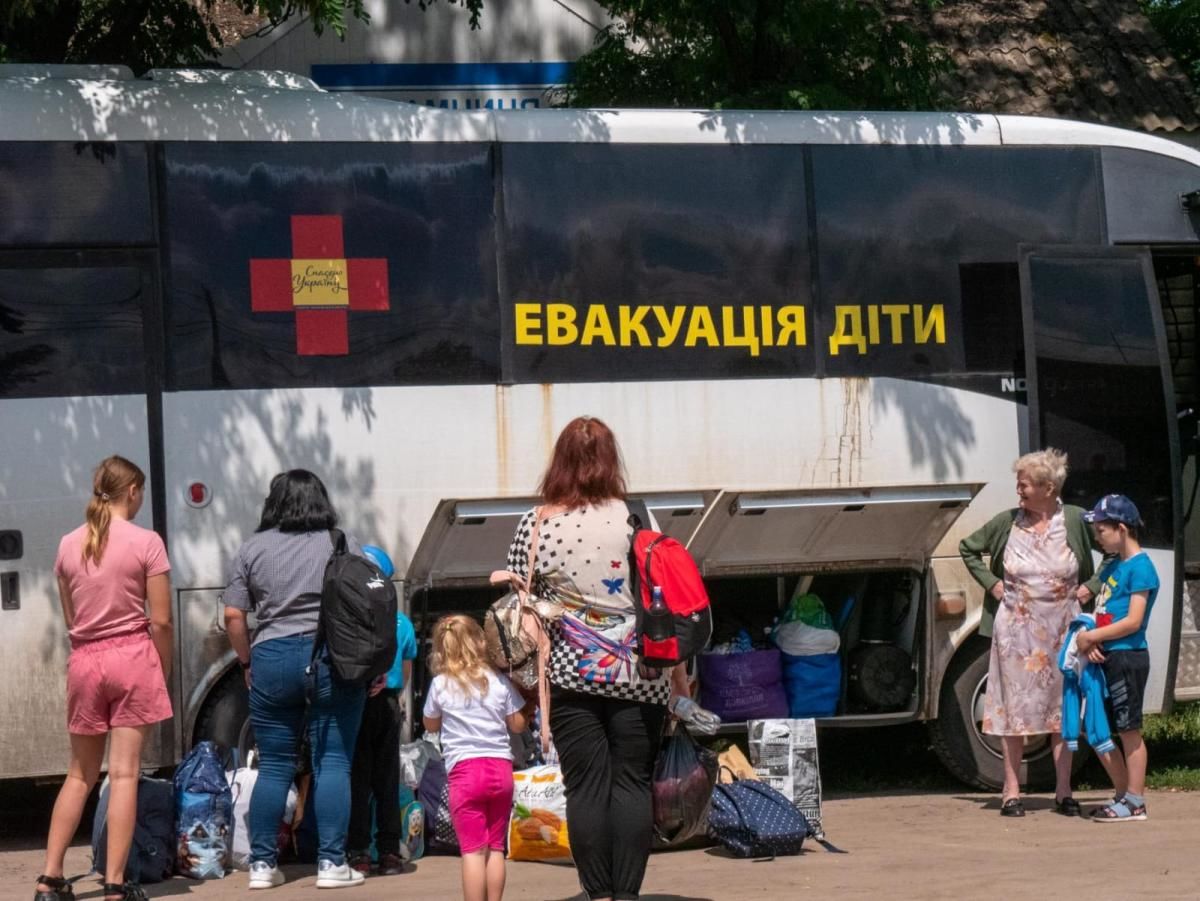 ​Эвакуация мирного населения Купянщины не указывает на "победу" врага: в ISW о боях на Харьковщине