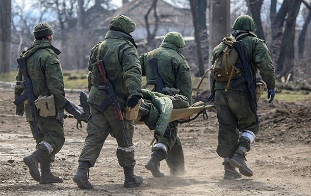 Без еды, оружия и медпомощи: Гайдай сказал, что творится с российскими "мобиками" на Луганщине