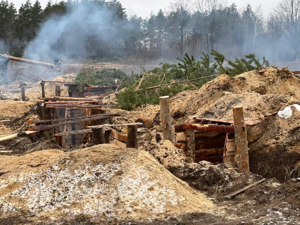 Причини прискореного будівництва оборонної лінії ЗСУ, пояснив боєць Євлєв