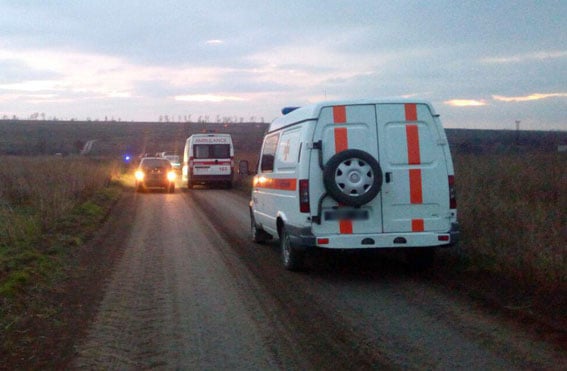 Возле взорванного авто полицейских в Донецкой области найден еще один "сюрприз" от оккупантов: кадры с места страшного взрыва, новые данные о погибшем майоре полиции