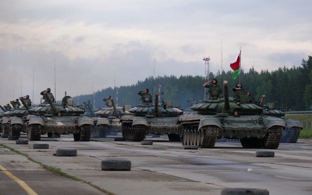 Армія Білорусі почала "раптову перевірку" боєготовності на кордоні з Україною