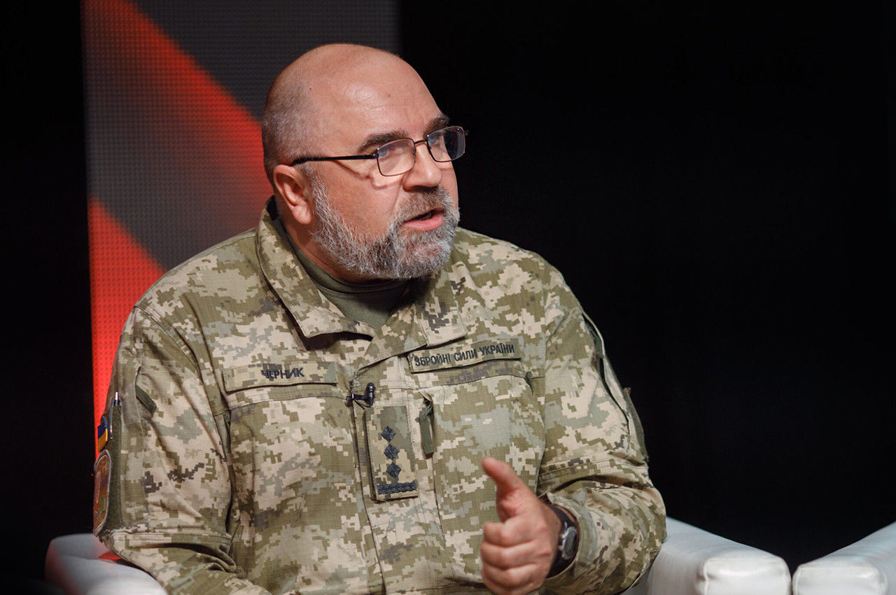 Черник отреагировал на заявление Умерова о том, что РФ планирует собрать 200 000 военных у границ с Украиной