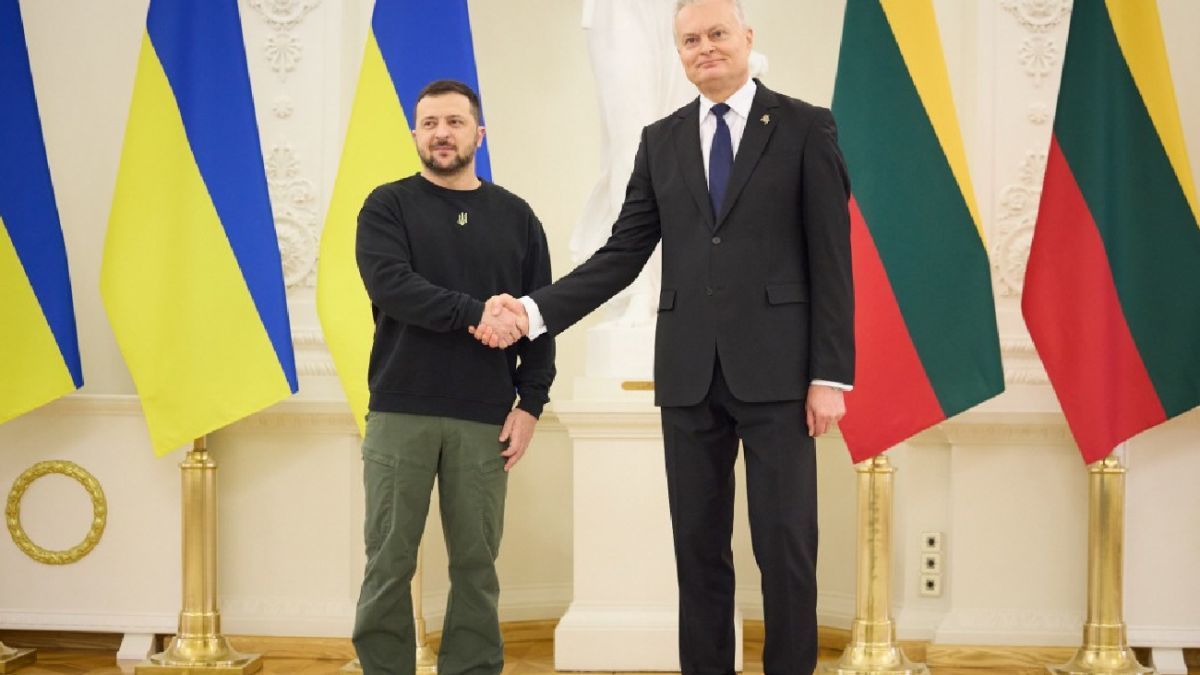 Боеприпасы и бронетранспортеры: Литва анонсировала долгосрочный пакет военной помощи Украине