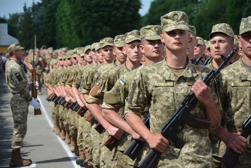 В правительстве Украины решили, что будет с призывом на срочную службу после войны