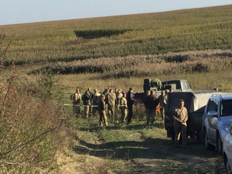 Обнародованы имена разбившихся в авиакатастрофе под Хмельницким пилотов: дело может принять неожиданный поворот - кадры