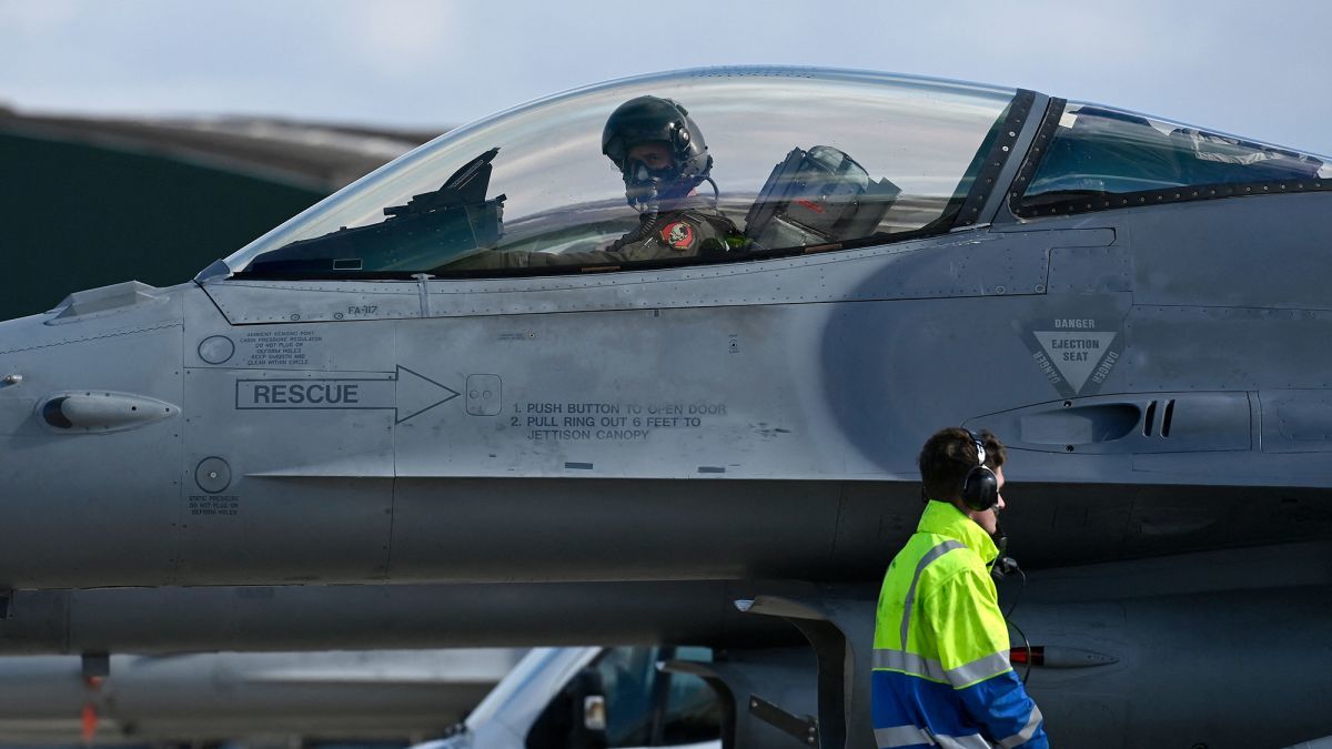 У Байдена отказали Украине в важной помощи с F-16, "обеспокоившись рисками нападения" РФ