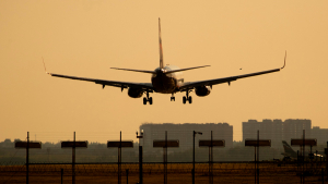 Самолет, Бомба, Сигнал бедствия, Пермь, Москва, Новосибирск, Airbus A320.